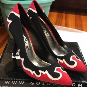 📌- Momentum Faux Nubuck Pumps